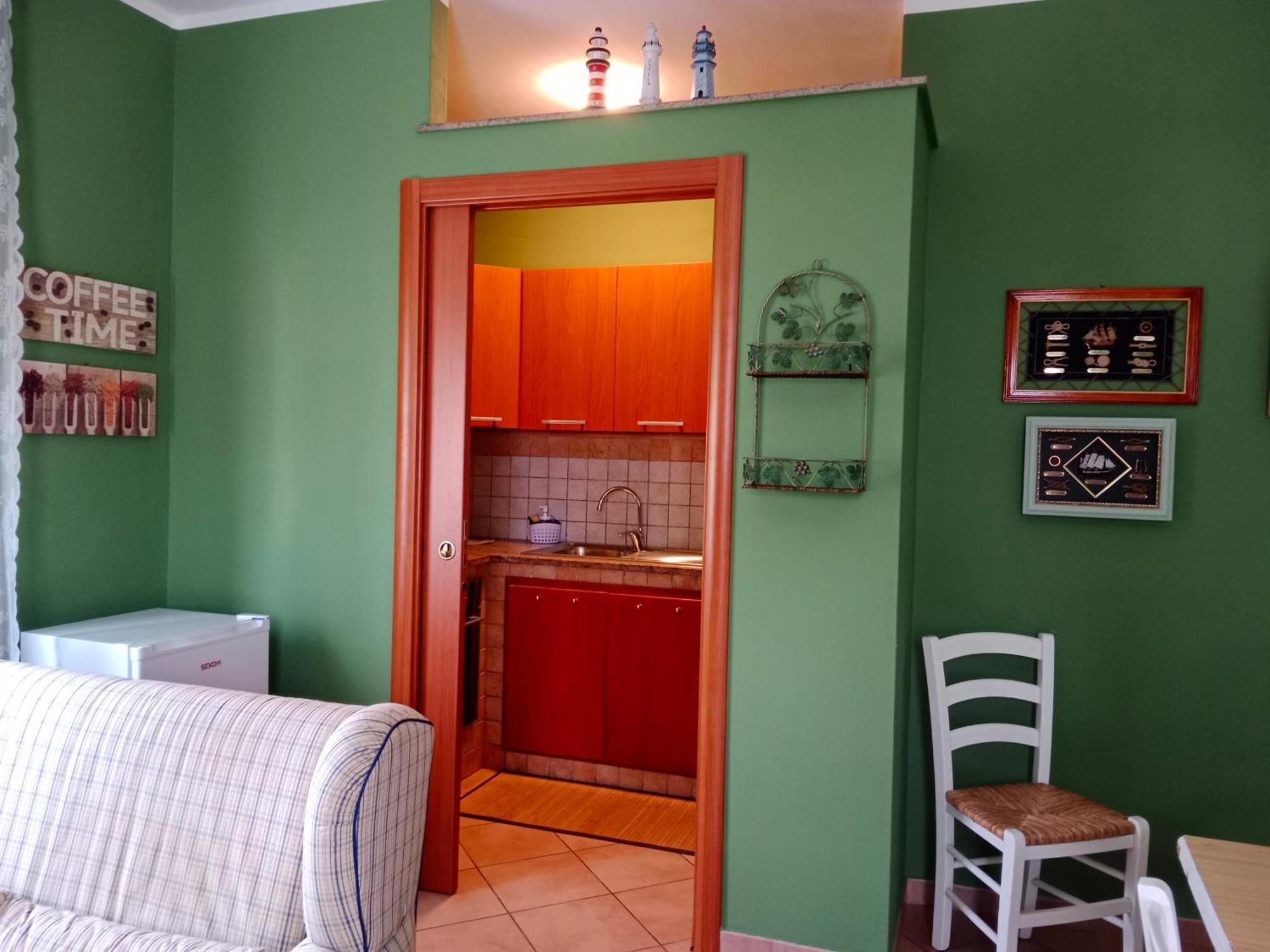 Filangeri 116 Villa Santa Flavia Szoba fotó